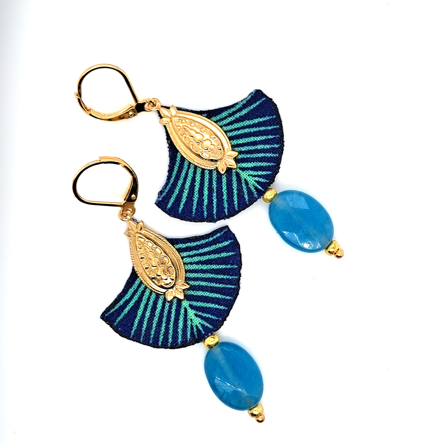 Lagon bleu - Boucles d'oreilles pendantes Apatite