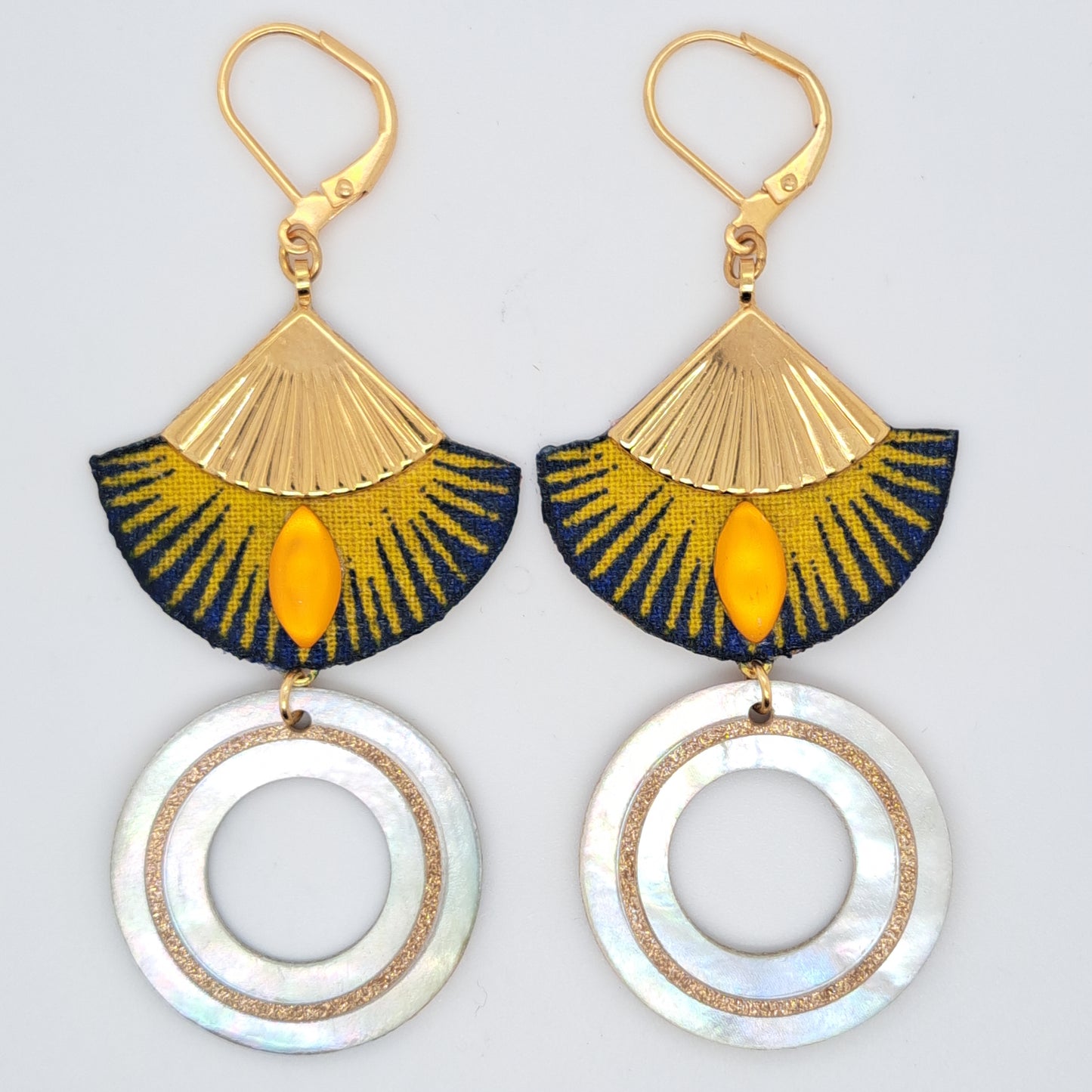 Doré Mombasa - Boucles d'oreilles nacre