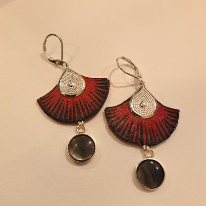 Etna - Red and gray mother-of-pearl silver earrings