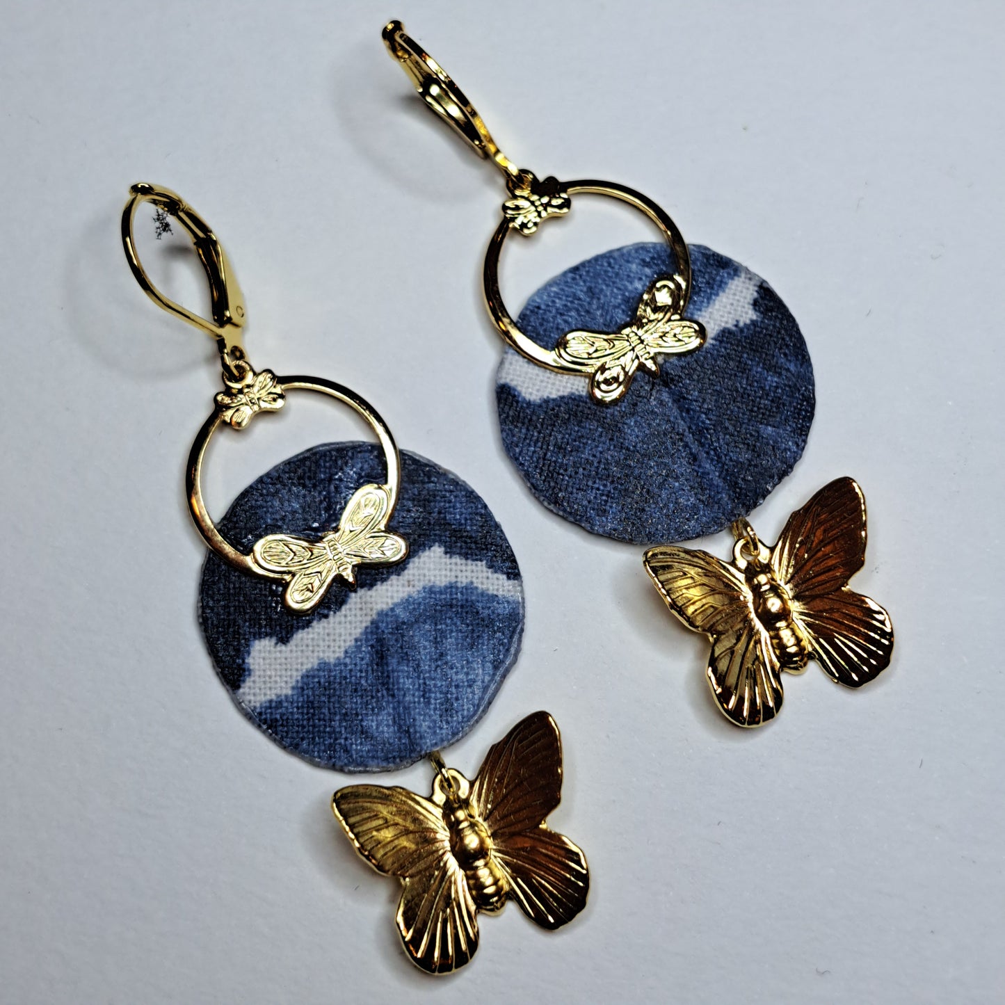 Papillon bleu - Boucles d'oreilles pendantes papillons