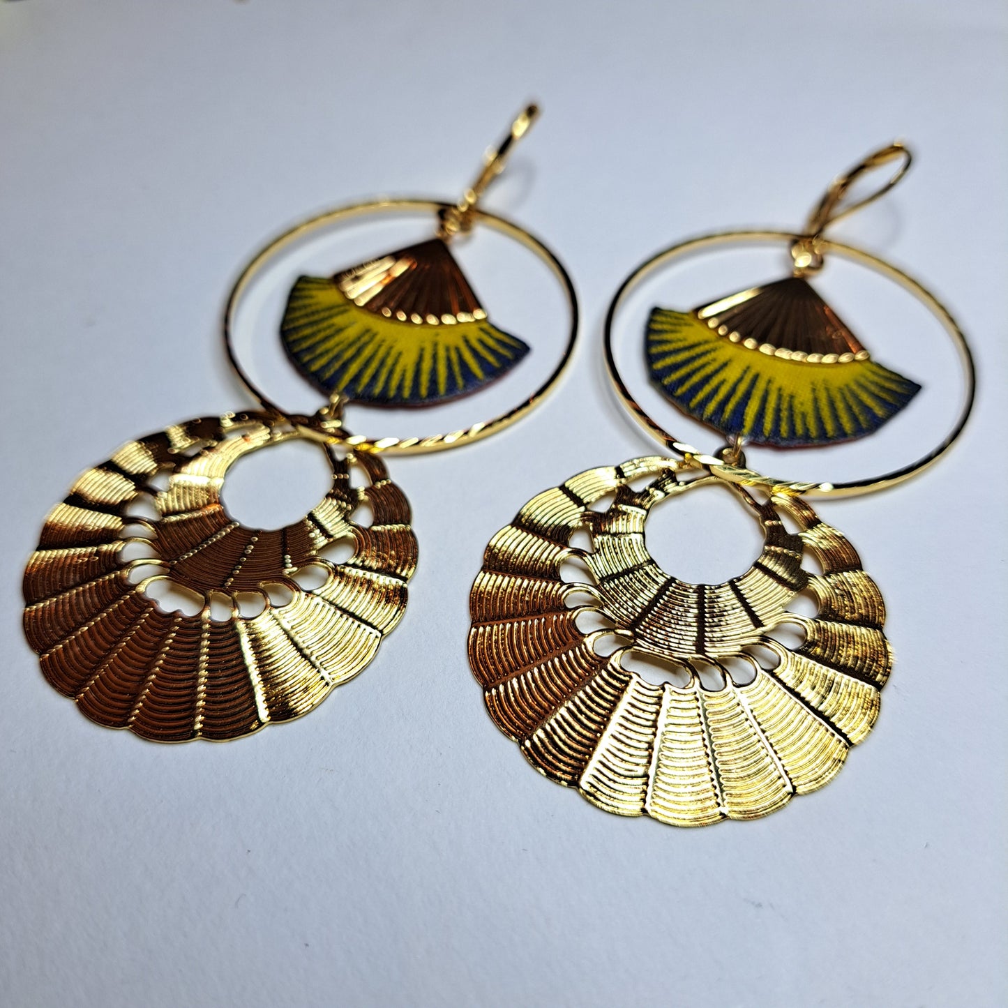 Seri jaune - Boucles d'oreilles créoles double nattées jaune