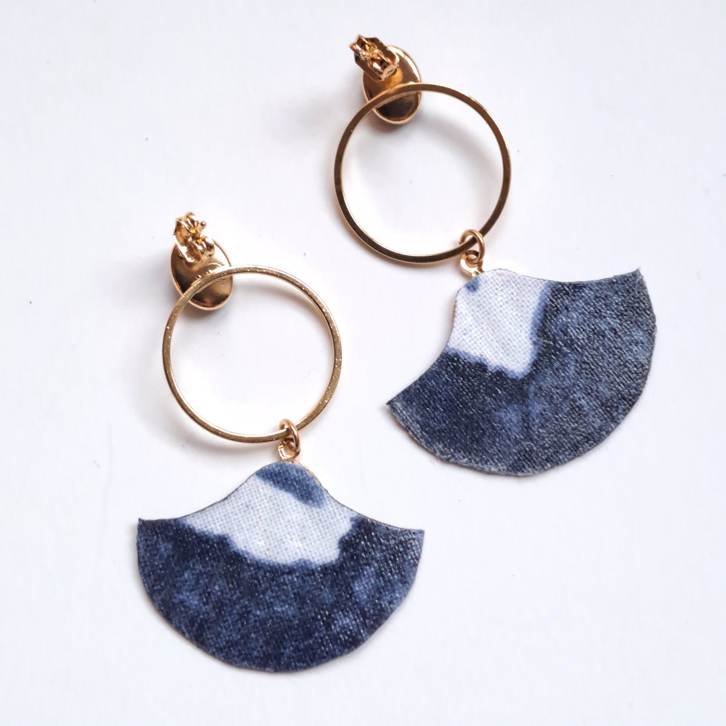 Néréides bleues - Boucles d'oreilles créoles lapis-lazuli