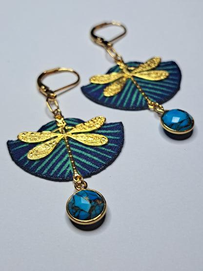 Libre en libellule turquoise  - Boucles d'oreilles pendantes turquoise