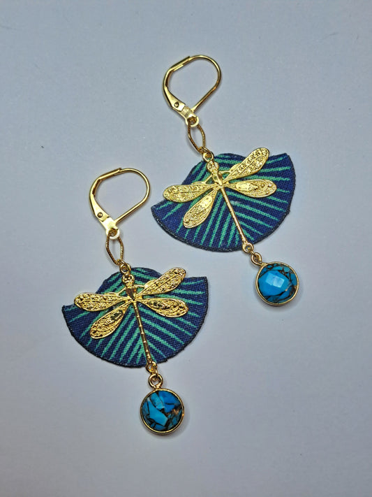 Libre en libellule turquoise  - Boucles d'oreilles pendantes turquoise