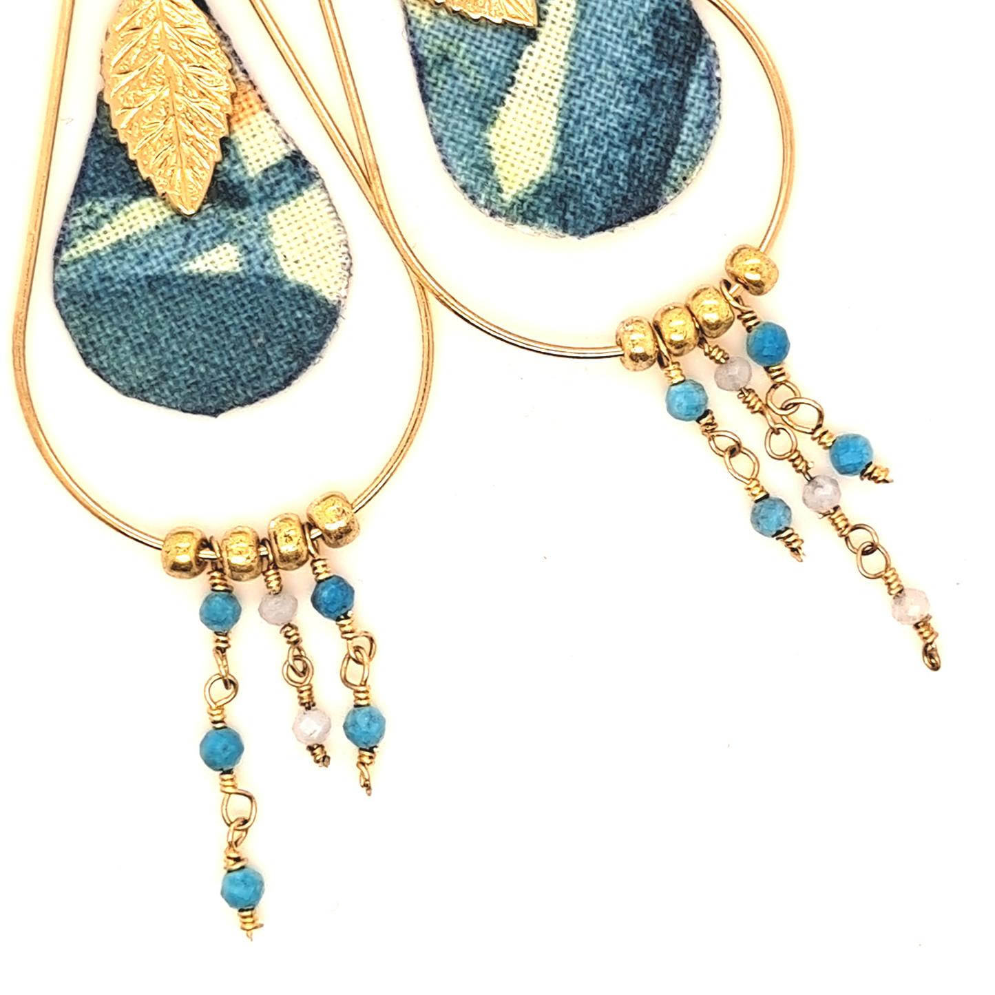 Ispahan - Boucles d'oreilles bleues plaqué or