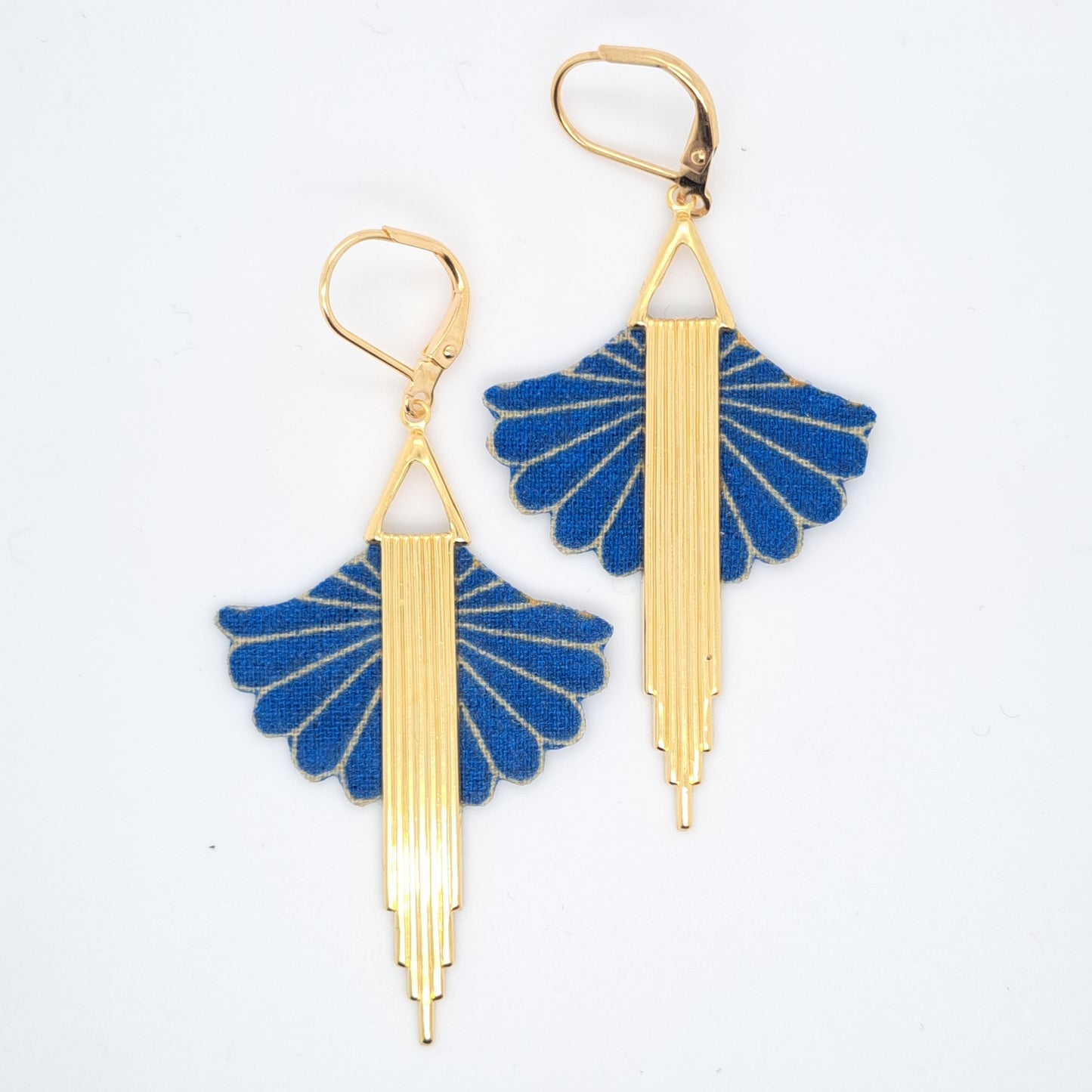 African Dream - Wax dangle earrings