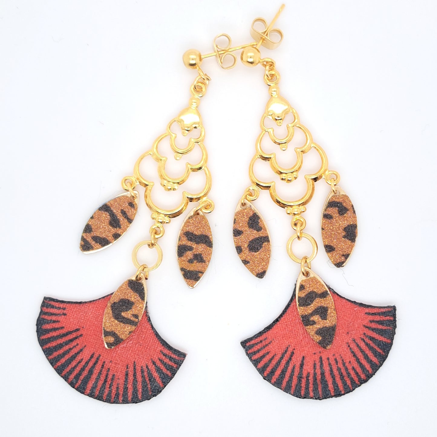 Rouge sauvage - Boucles d'oreilles pendantes