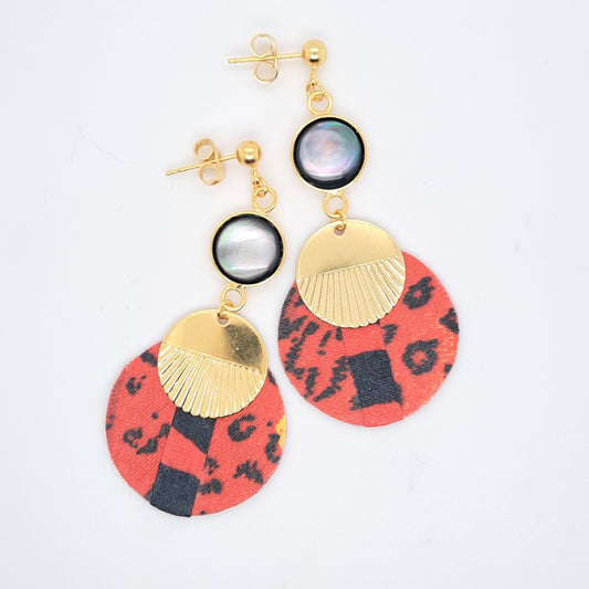 Rouge Mombasa - Boucles d'oreilles nacre grise