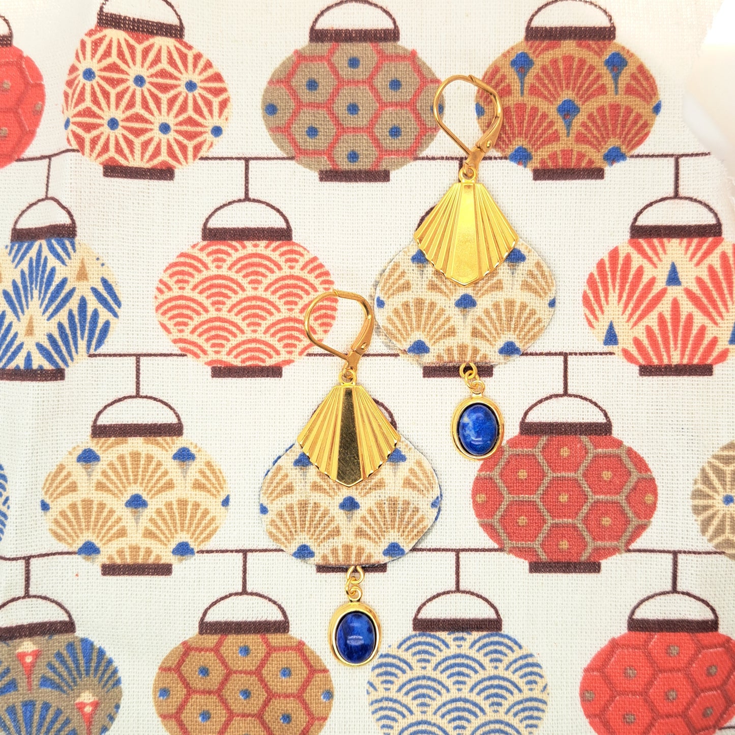 Beige Hôi An - Boucles d'oreilles lapis-lazuli