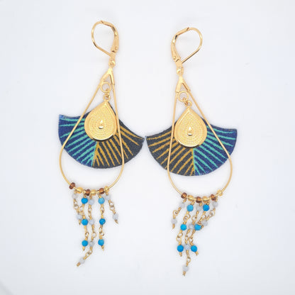 أصفهان - أقراط زرقاء مطلية بالذهب