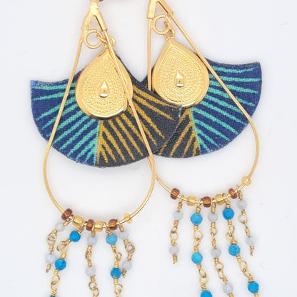 أصفهان - أقراط زرقاء مطلية بالذهب