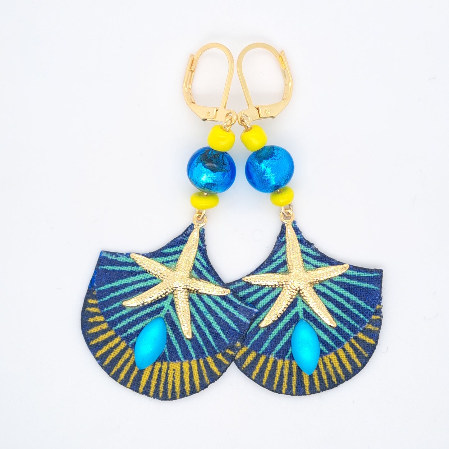 Guili - أقراط مستديرة من اللازورد