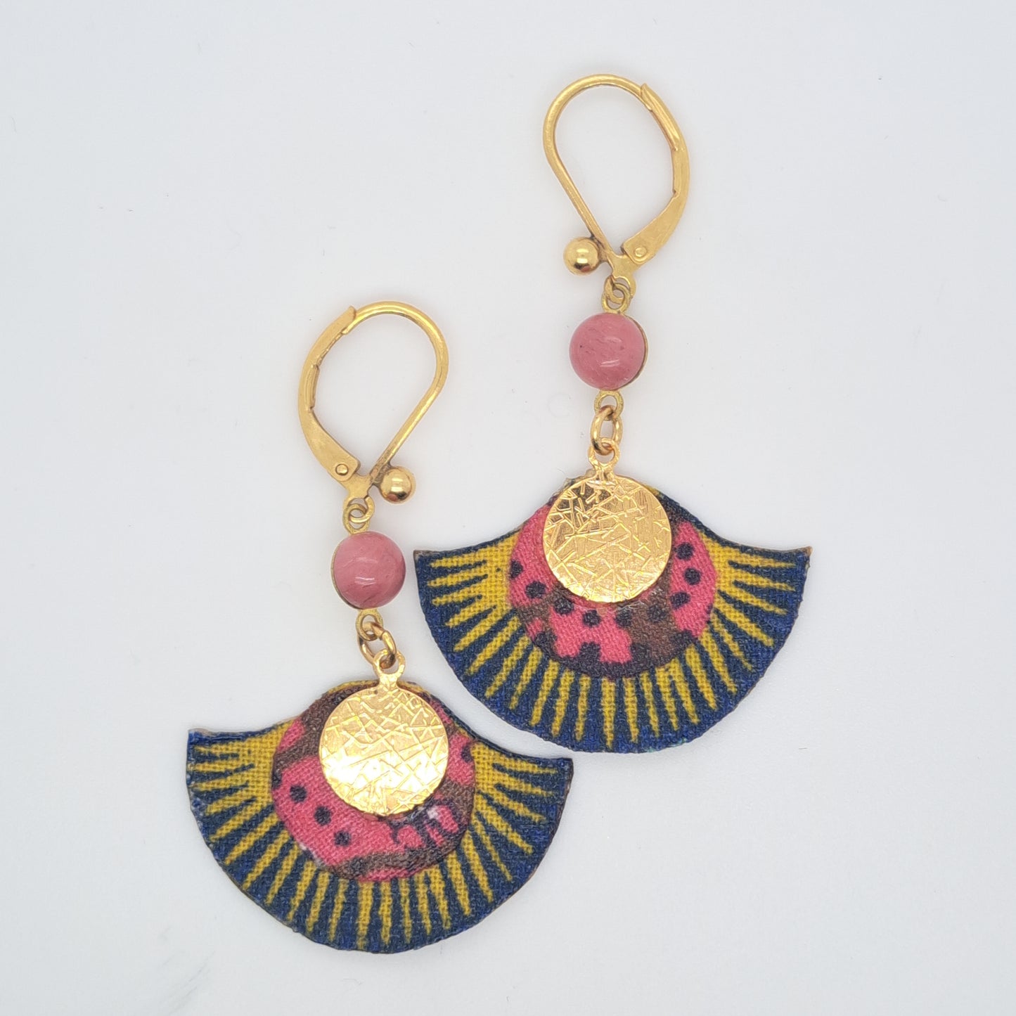 Hanami - Pink Chalcedony Hoop Earrings