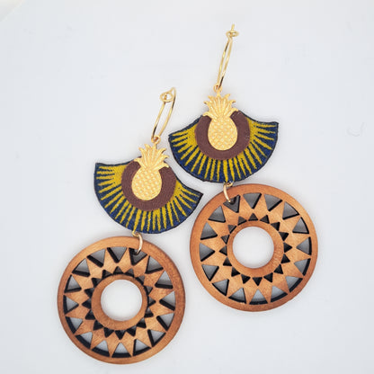 Jaune Seri II - Boucles d'oreilles créoles cuir et bois