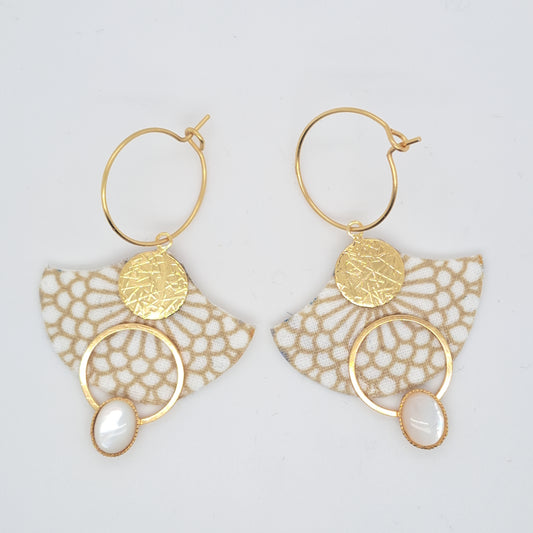 Naïade - أقراط دائرية من عرق اللؤلؤ الأبيض