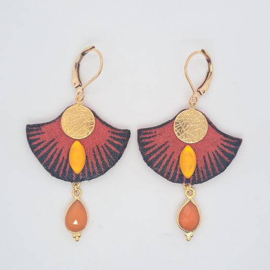Rouge Flatiron - Boucles d'oreilles pendantes cornaline