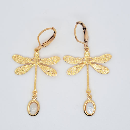 Libellule - Boucles d'oreilles pendantes nacre