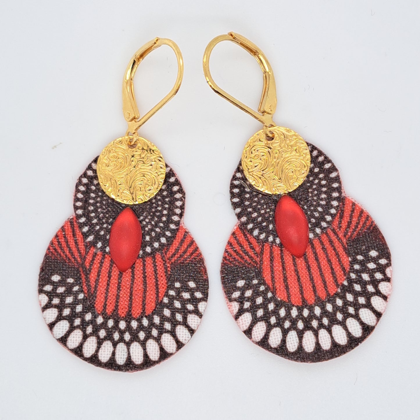 Rouge Kogi III- Boucles d'oreilles pendantes créoles gouttes