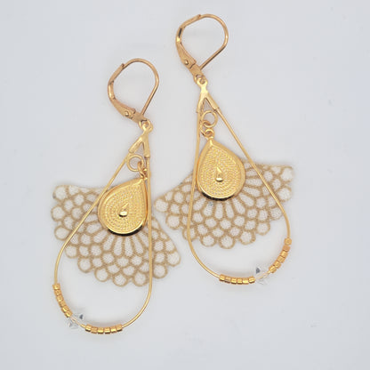Blanc néréides - Boucles d’oreilles pendantes créoles gouttes
