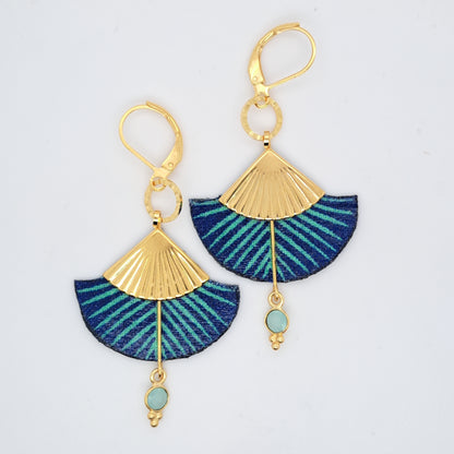 Bleu Seychelles - Boucles d'oreilles pendantes calcédoine bleue